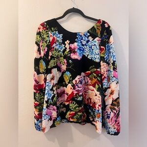 Show Me Your MuMu Blouse Size Small NWOT